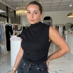 Nordstrom Rack - Sleeveless Turtleneck Top - Burgundy - Size Large